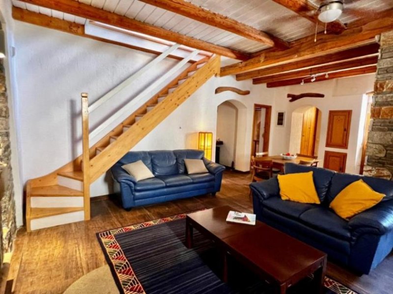 Epano Elounda MIT VIDEO: Kreta, Epano Elounda: Zwei wunderschöne nebeneinander liegende Steinhäuser im traditionellen Dorf Haus kaufen